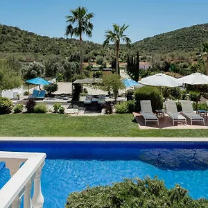 https://entrecolinas.hotelaalgarve.com
