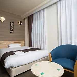https://urvest-hotel-kamata-east.hotelshakone.com